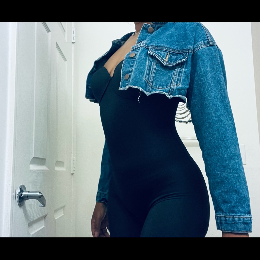 Distressed Crop Denim Jacket |